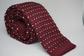 Corbata tejida Buenos Aires en granate con puntos blancos - Viaggio Chile